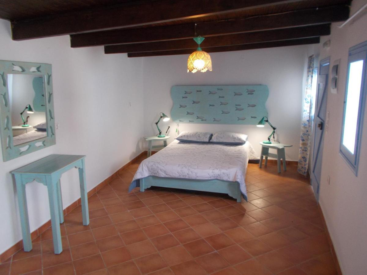 Appartement Παραθιν Αλοσ 2 à Skyros Extérieur photo