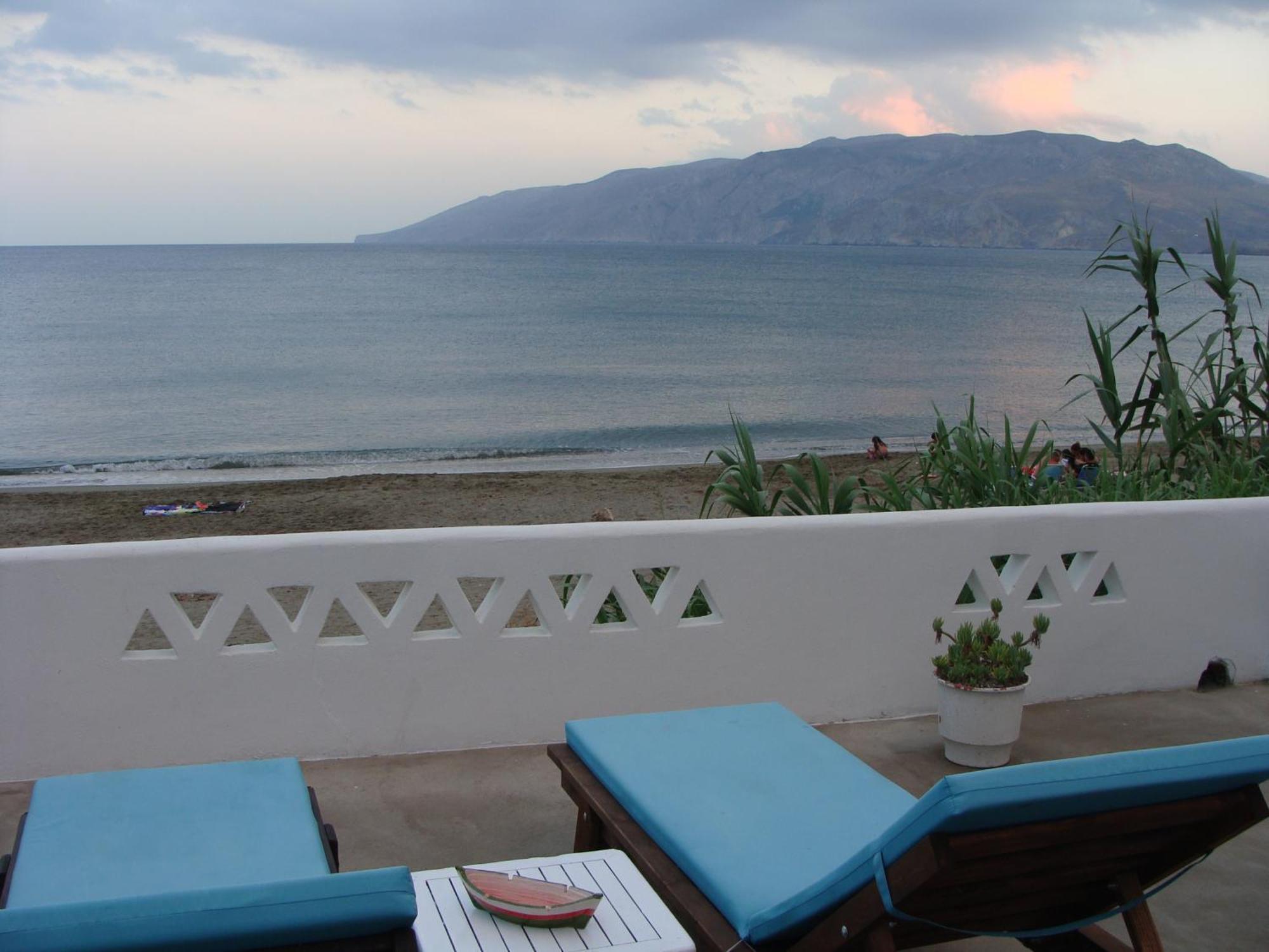 Appartement Παραθιν Αλοσ 2 à Skyros Extérieur photo